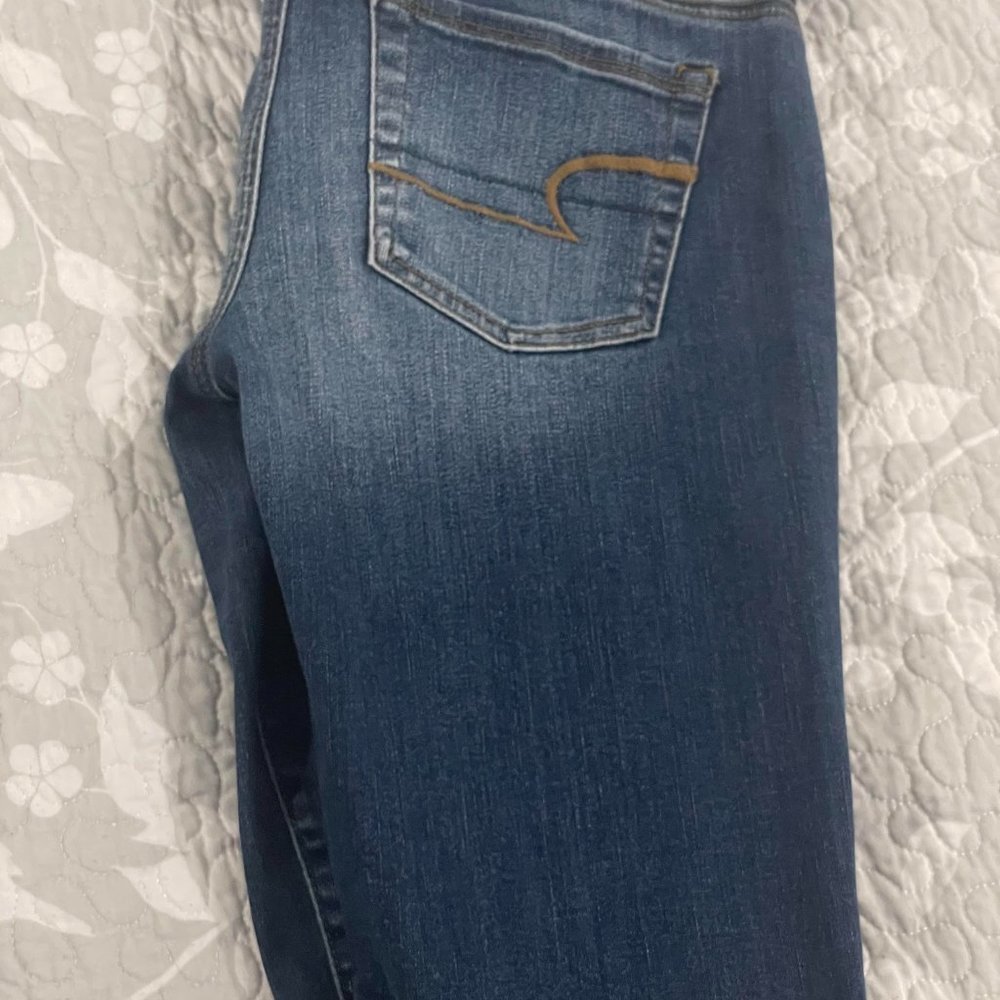 American Eagle Long Super Stretch Jeans Size 4